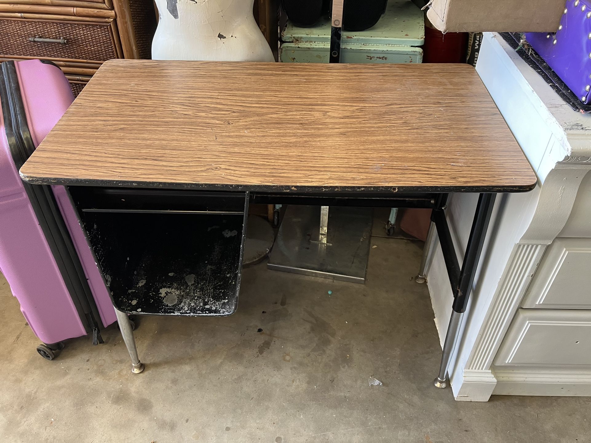 VTG Metal School Desk