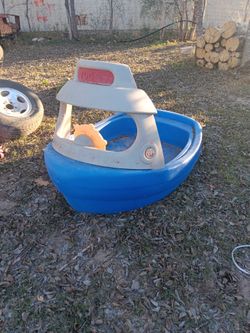 Tuggy Tug Boat