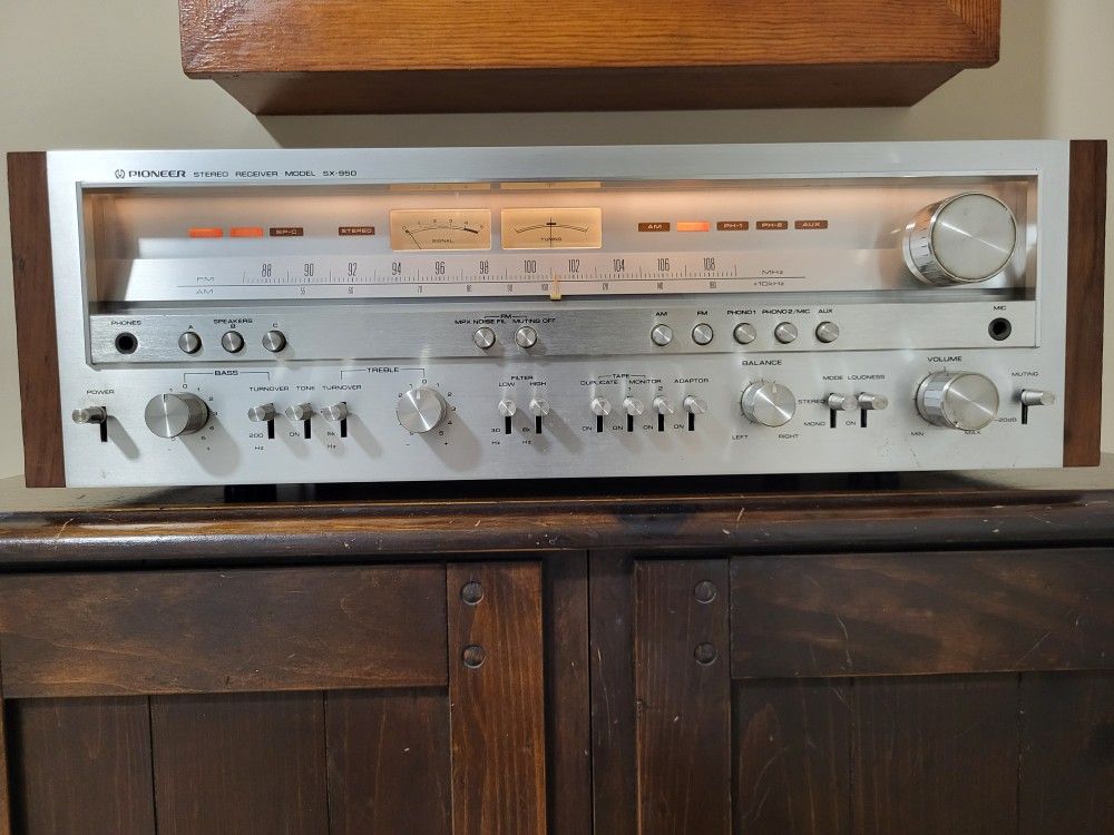 Pioneer SX-950 Stereo Receiver - Vintage High-End Receiver 