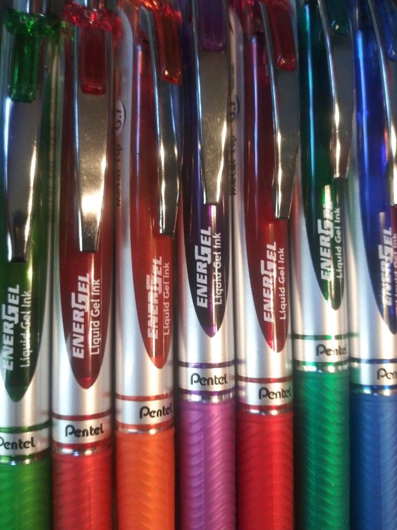 Oilers ;Gel Pens! Medium Felt !!!! I Have Sharpie Oilers BIC GEL PENS .ENER GEL PENS ,Bic GELOCITY PENS,PAINTER MSRKERS, SHARPIE HIGHLIGHTER,ShaRPIE