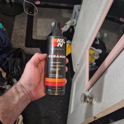 Almost New K & N Air Fliter Cleaner 