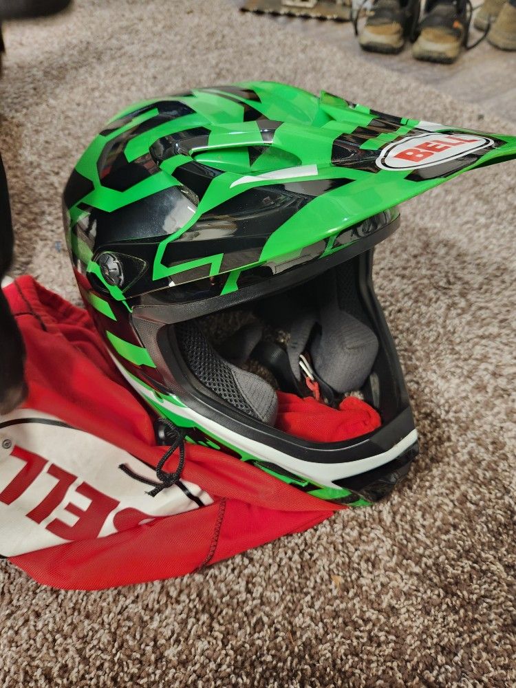 Bell Transfer 9 Full Face Helmet Medium