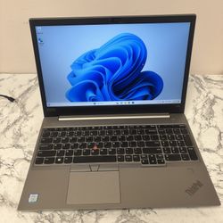 Lenovo Thinkpad E590 i7-8565 1.80Ghz 256Ssd 16Gb win 11 w charger