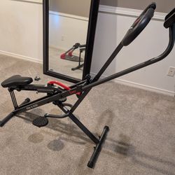 Ride And Row Squat Machine