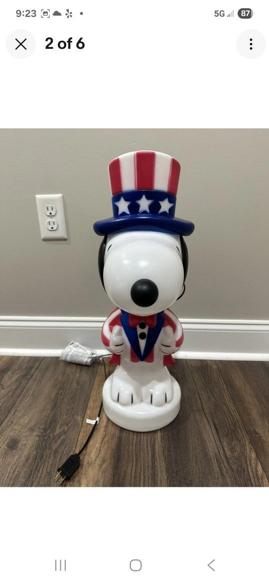 Patriotic Snoopy Blow Mold with American Flag – Festive 4th of July Decoration.