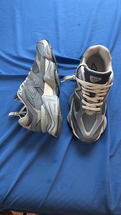 New balance shoes