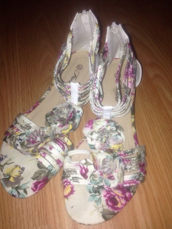 Forever shoes size 61/2