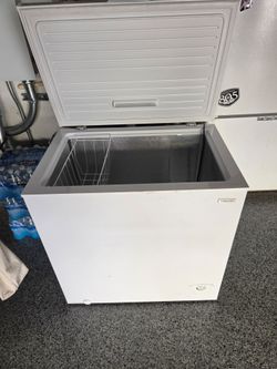 Deep freezer