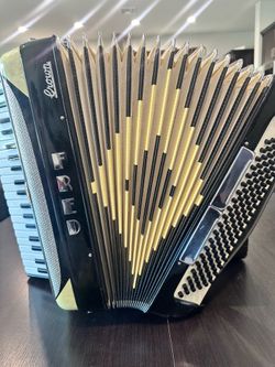 Fred Crown Accordion