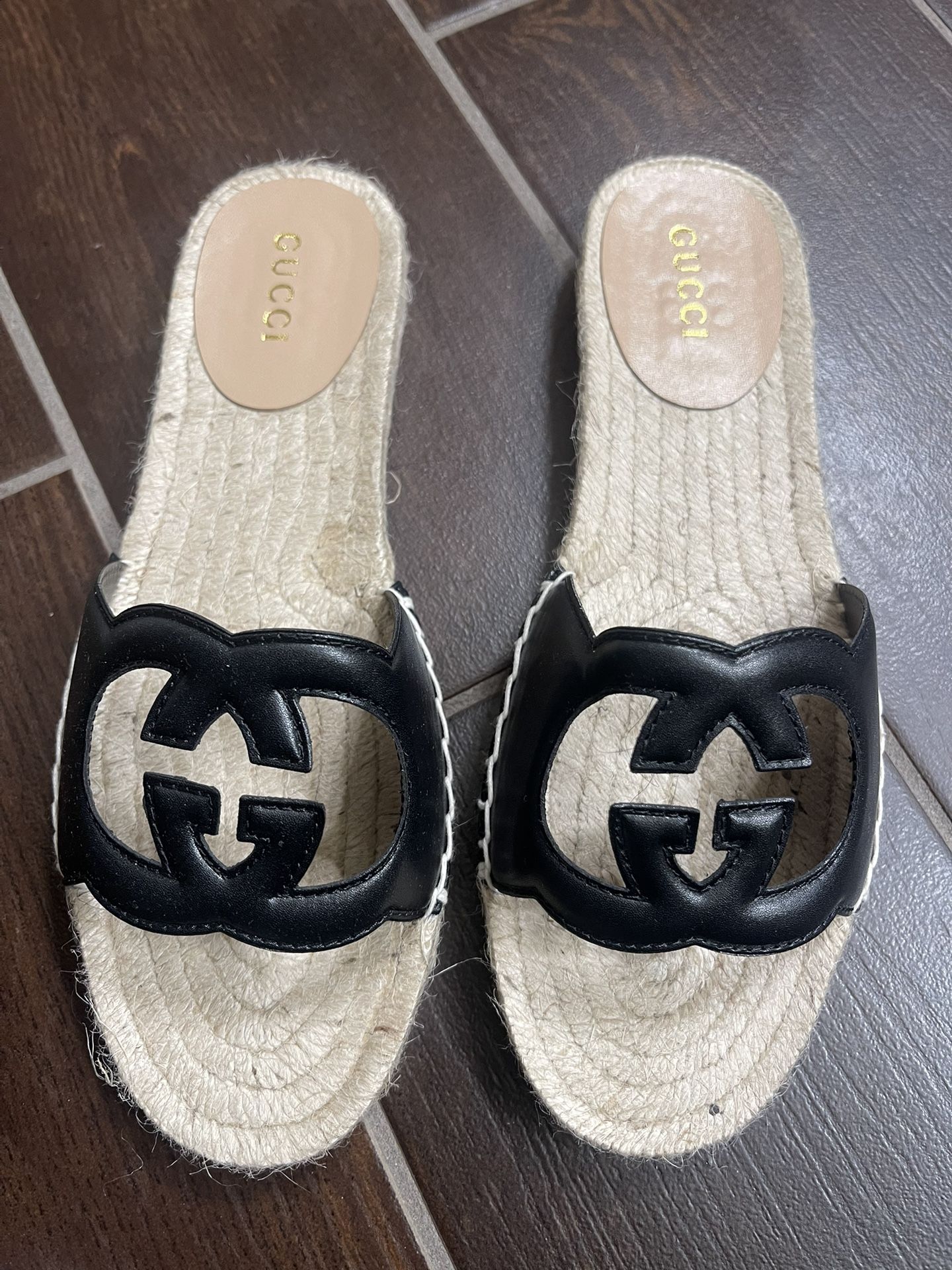 Black Gucci Espadrille sandals Size 39 Size 8