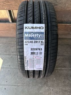 225/45ZR17 Kumho Majesty 9 Solus TA91