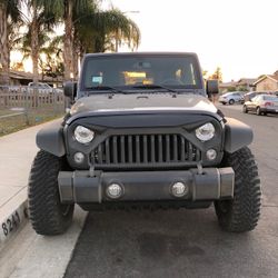 Jeep Wrangler Front Stubby Bumper