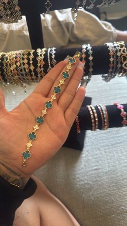 Bracelet