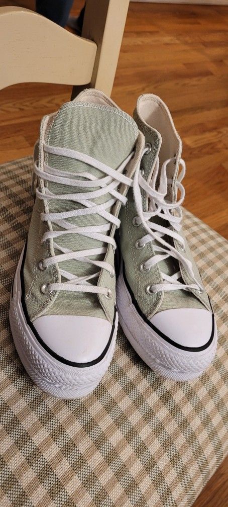 Womens  Converse High Top Shoes