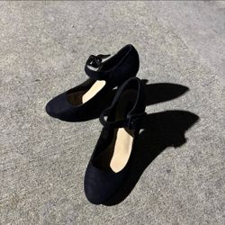 Black Mary Jane Heels / Suede-Style Chunky Heel Pumps (EU 40 / US 9)
