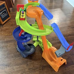 Hot Wheels Track And Cars