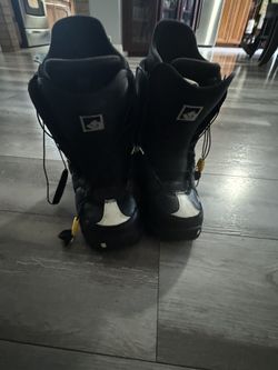 Burton snowboard boots