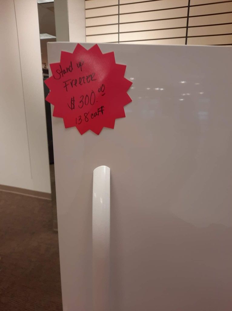 Frigidaire 13.8 Cb Ft Upright Deep Freezer Nice And Cleen Financing