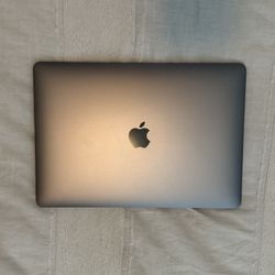 MacBook Air 13 