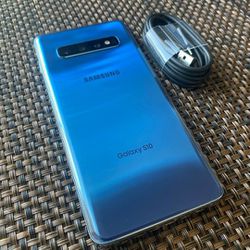 Samsung Galaxy S10 Plus 128GB Unlocked like new / still guarantee / It's a store Buy with Confidence 