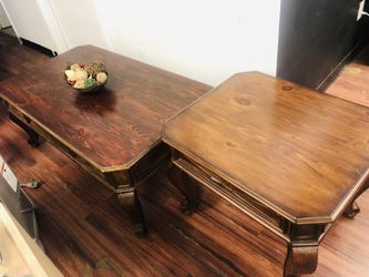 Coffee table and corner table
