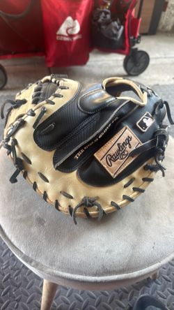 Rawlings catchers glove HOH