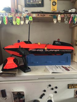 RC Fishing Surfer W/Toslon Fish finder Bait boat. for Sale in