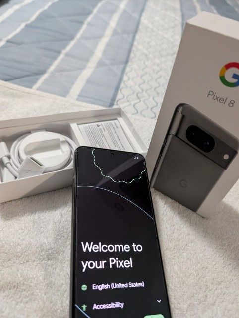Google Pixel 8, 256GB, Unlocked, With Screen and Cover, $250. Purchased in Nov 2024, I Just switched Network and got a New One From New Provider.