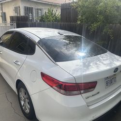 2016 Kia Optima 