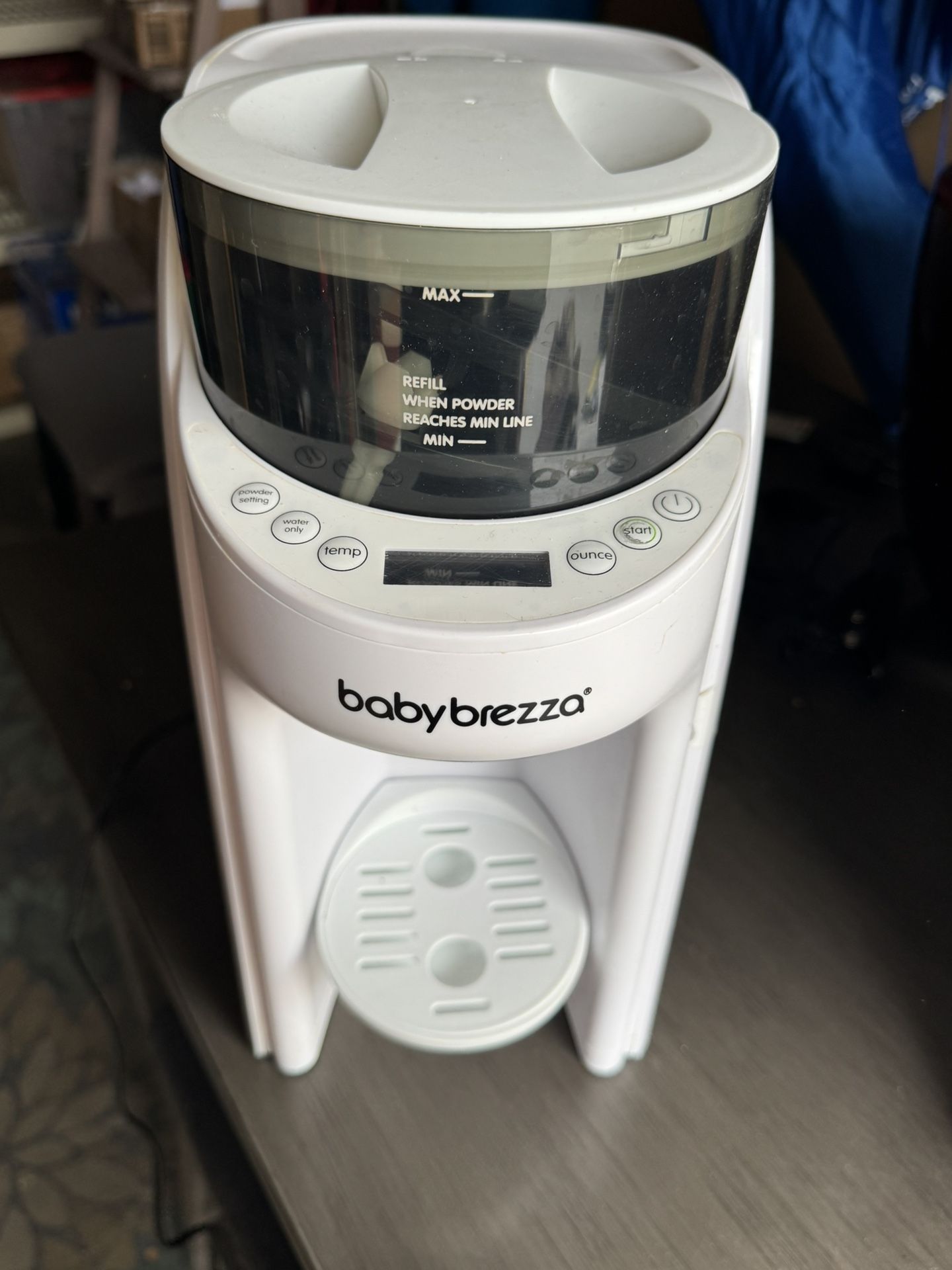 Baby Breeza Formula Maker