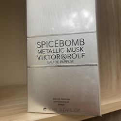 SpiceBomb Perfume