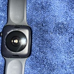 Apple Watch  SE 