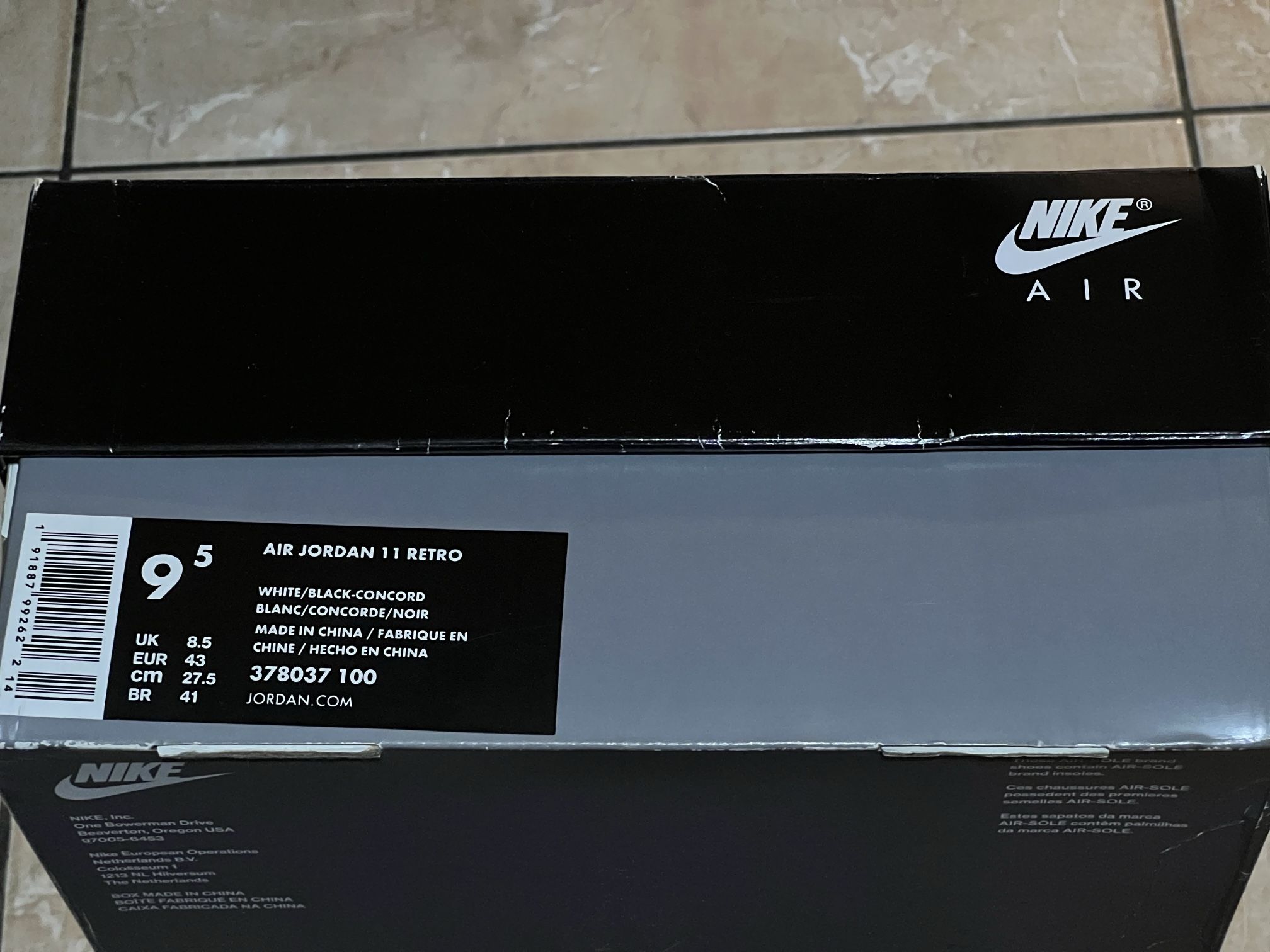 Air Jordan 11 Retro Concord 2018 Sz 9.5 Used