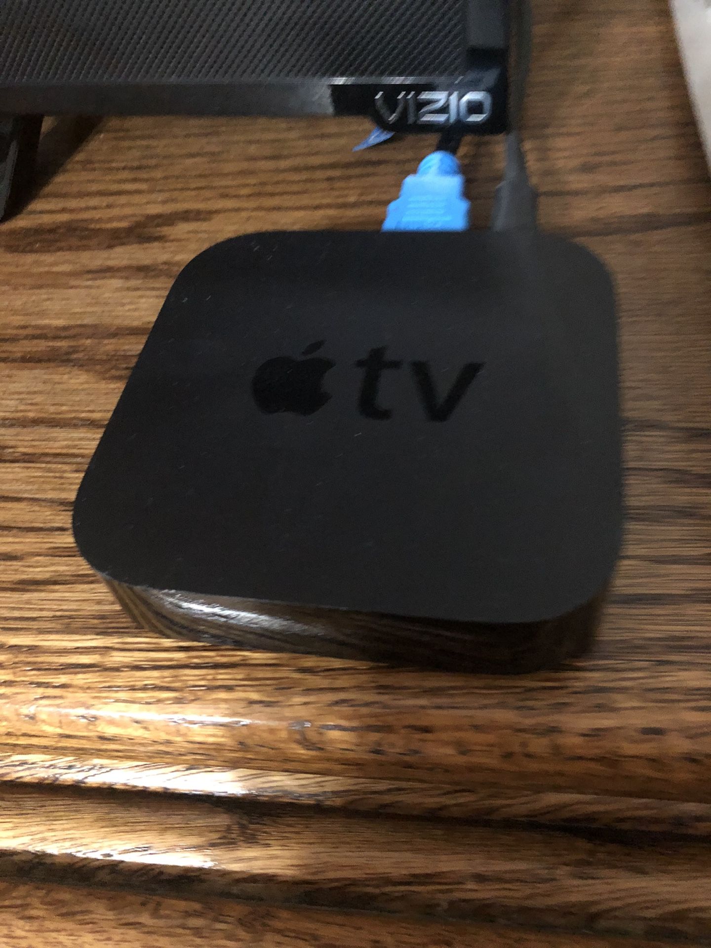 APPLE TV GENERATION 3 WITH REMOTE AND HDMI