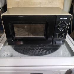 Kenmore Compact microwave Small size,   heat system oven,  great quality vintage 