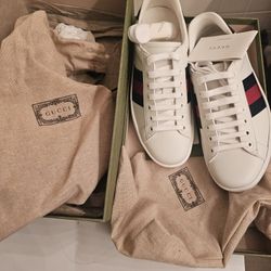 Gucci Ace Sneakers