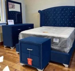 New 4pc bedroom set in box buy now pay later $39 down no credit needed