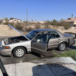 2003 Ford Crown Victoria