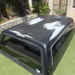 8FT Truck Camper Shell / Topper