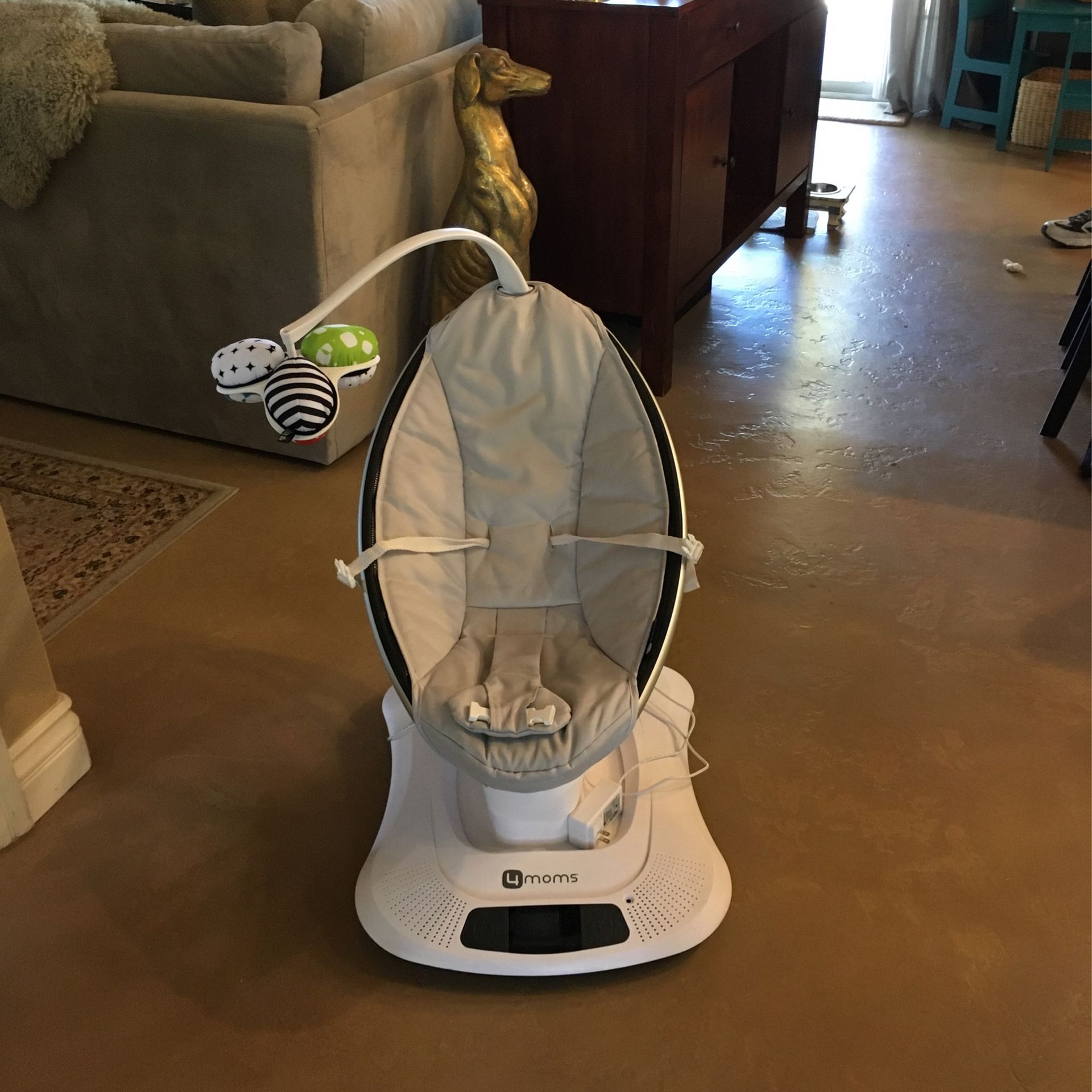 4MOMS rocker