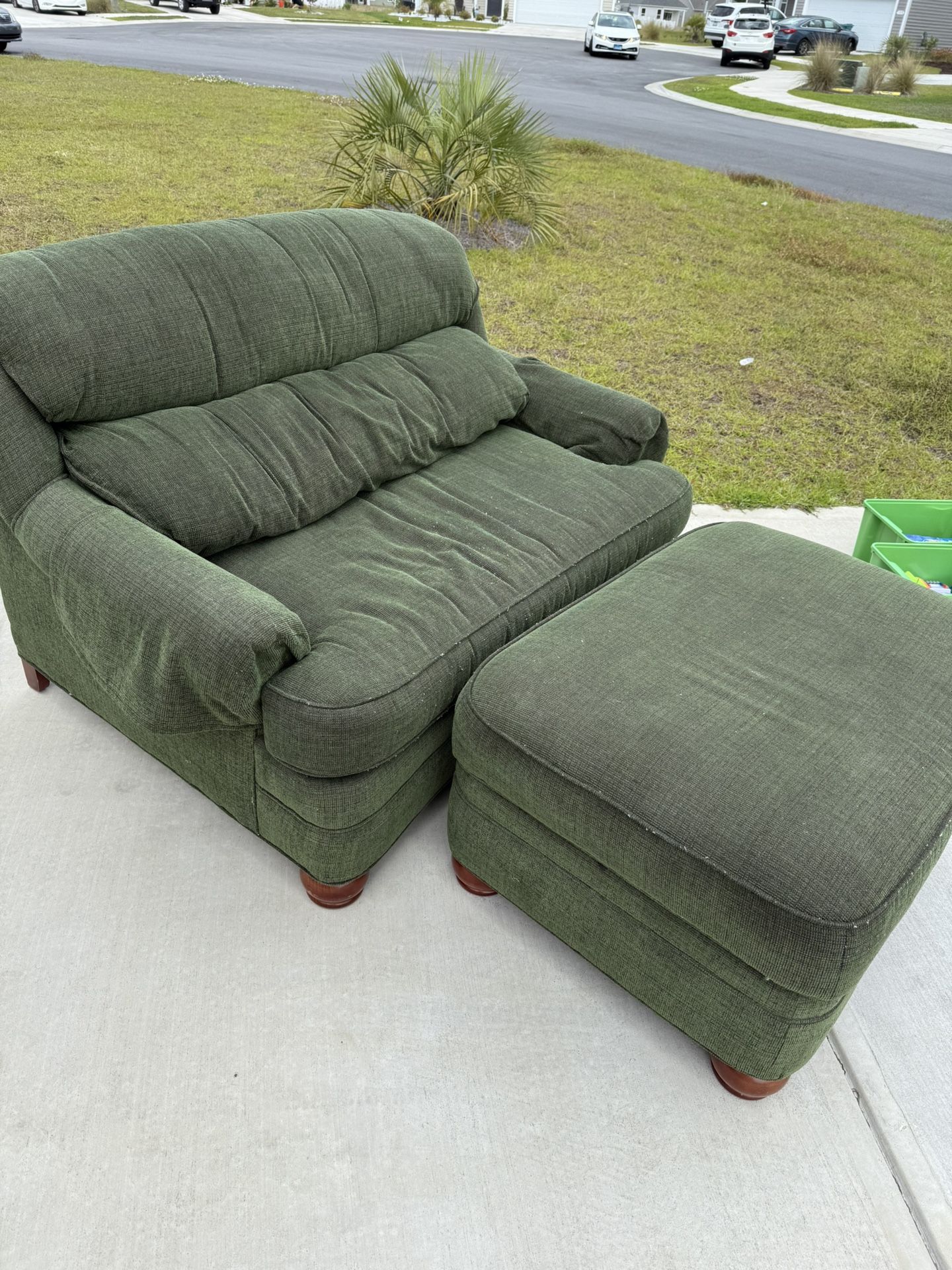 Lazy boy Loveseat