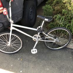 Vintage Old School Free Agent Bmx  Bike