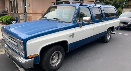 1988 Chevy suburban square body
