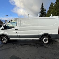 2017 Ford Transit Cargo