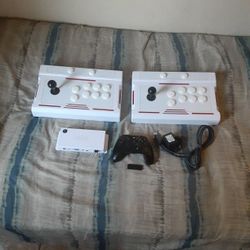 $150....Arcade Console RETRO games HDMI .hundreds And Hundreds Of Games.everything Works Perfect.almost New.