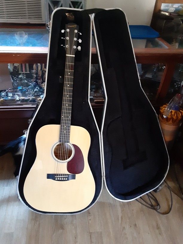 Fender Starcaster With Hard Case