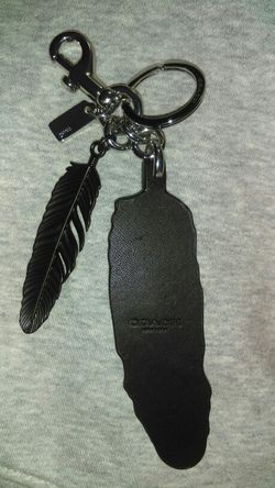 Coach Leather Key Chain Purse for Sale in Downey, CA - OfferUp