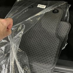 2025 FORD BRONCO CARPET FLOOR MATS 