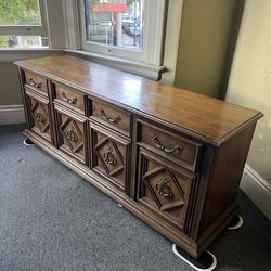 Stanley Furniture Low Boy Dresser
