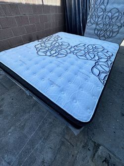 Queen Size Mattress Pillow Top New 12"